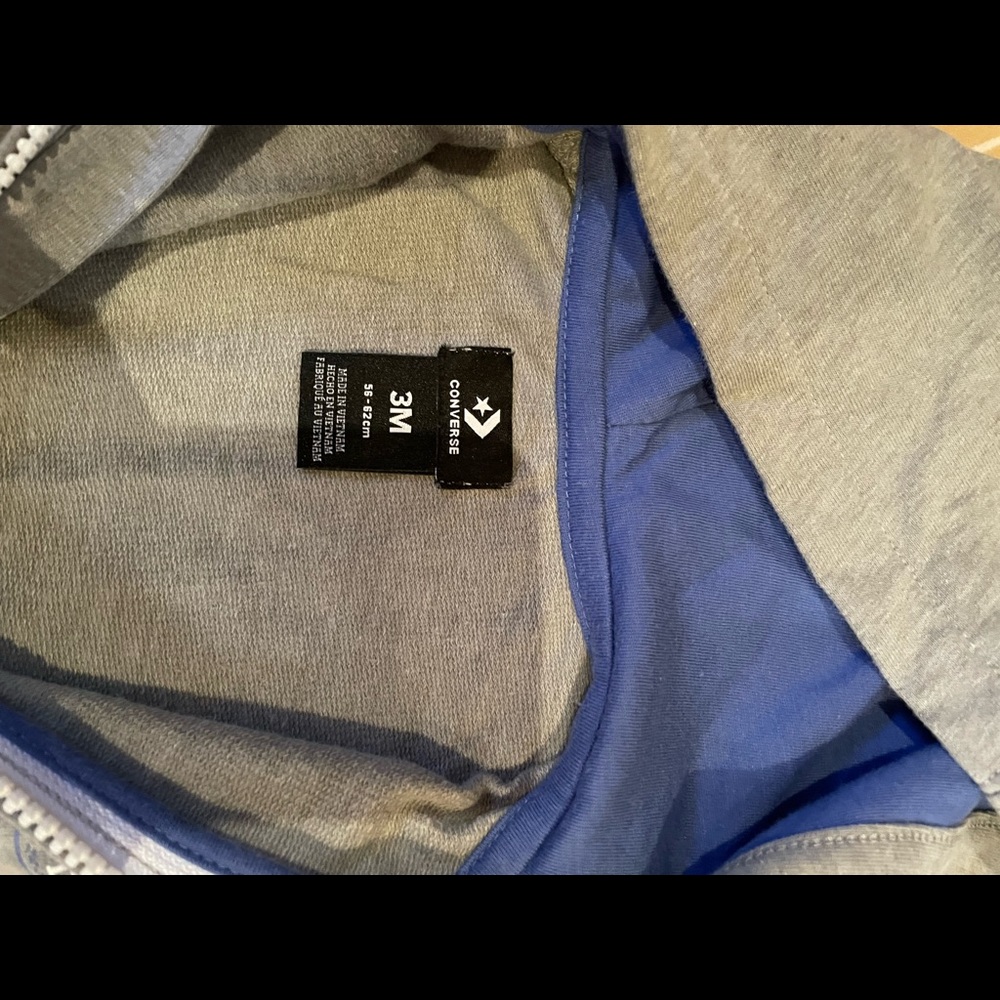 Baby Converse hooded tracksuit onesie - Picture 2 of 2